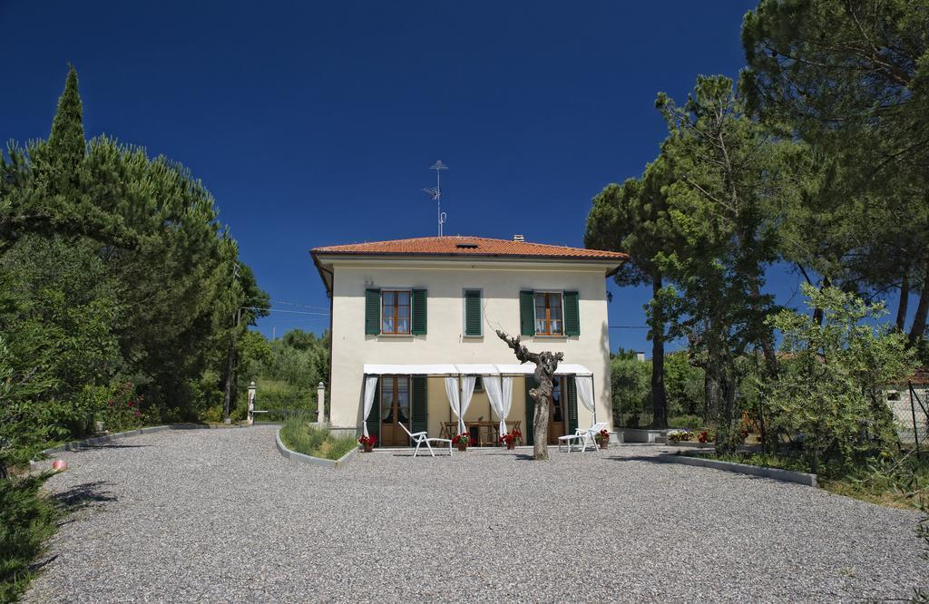 Villa Tancredi Foiano Della Chiana Luaran gambar