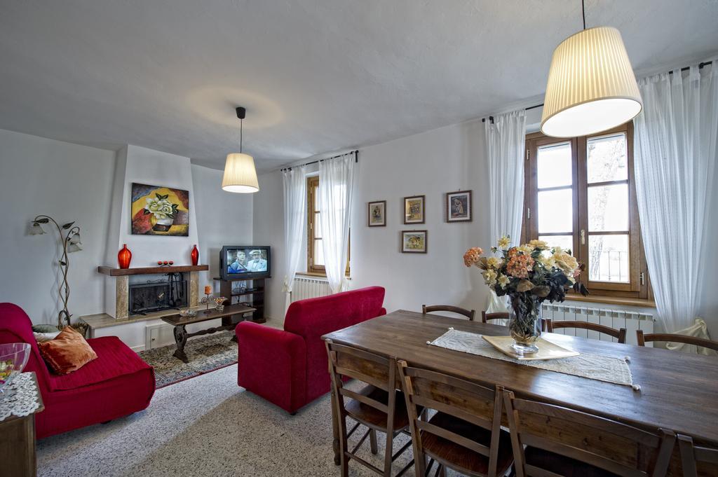 Villa Tancredi Foiano Della Chiana Bilik gambar